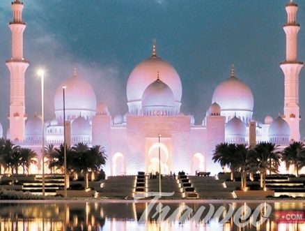 مسجد الشيخ زايد تحفة معمارية فريدة  | الدين والروحانيات الإمارات العربية المتحدة #1031 - 1  صورة 