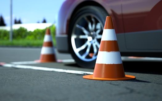 أنواع مدارس تعليم القيادة في قطر | المرور الطرق دولة قطر #1145 - 1  صورة 