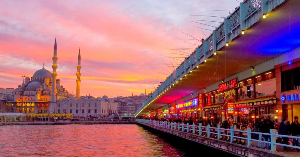 اماكن سياحية في اسطنبول -منطقة تقسيم          | دليل تركيا #3423 - 1  صورة 