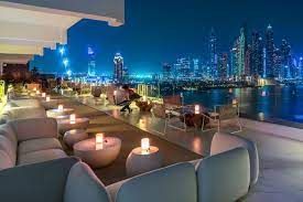 أفخم و أشهر مطاعم دبي المتنوعة بين عدة مطابخ  | مطعم الطعام الإمارات العربية المتحدة #835 - 1  صورة 
