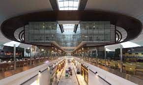 التطبيق الالكتروني الخاص في مطار دبي  يسهل رحلتك | رحلات طيران الإمارات العربية المتحدة #960 - 1  صورة 
