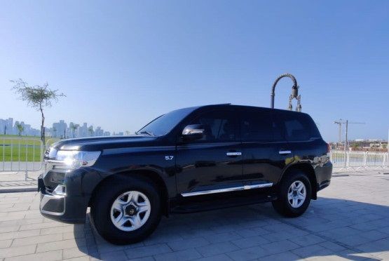Used Toyota Land Cruiser For Sale in Doha-Qatar #10655 - 1  image 