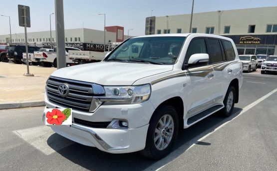 Used Toyota Land Cruiser For Sale in Doha-Qatar #12194 - 1  image 