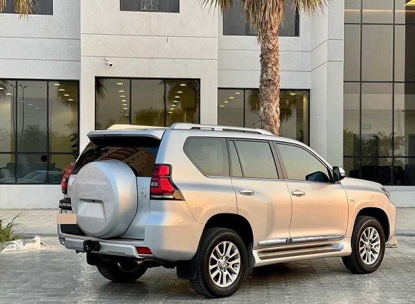 Used Toyota Land Cruiser For Sale in Kuwait-City , Al-Asimah-Governate #14985 - 3  image 