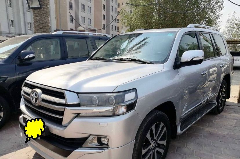 Used Toyota Land Cruiser For Sale in Kuwait-City , Al-Asimah-Governate #15614 - 1  image 