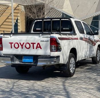 Used Toyota Hilux For Sale in Manama , Capital-Governorate #18411 - 1  image 