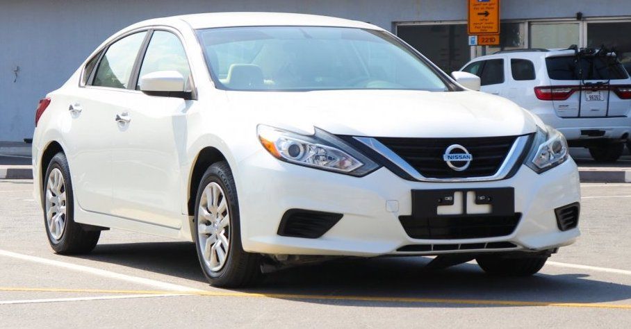 Used Nissan Altima For Rent in Doha-Qatar #22105 - 1  image 