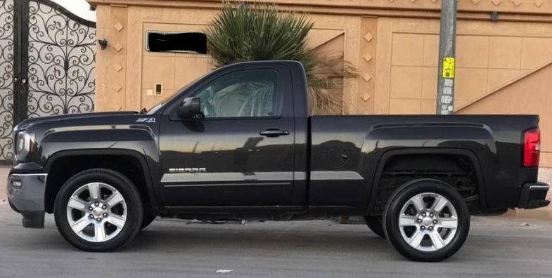 Brand New GMC Sierra For Sale in 7th-Circle , Wadi-As-Seir , Amman , Amman-Governorate #23296 - 1  image 