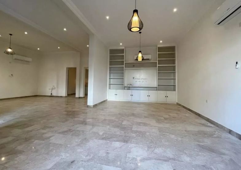 Residential Property 6 Bedrooms S/F Standalone Villa  for rent in Doha-Qatar #10206 - 1  image 