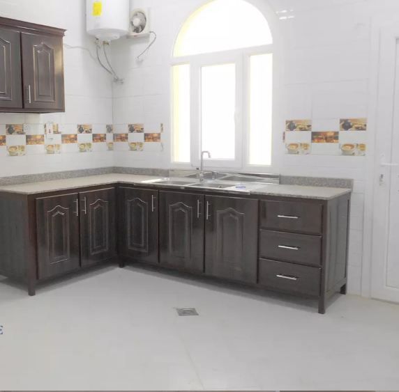 Residential Property 6+maid Bedrooms U/F Standalone Villa  for rent in Al Wakrah #10239 - 2  image 