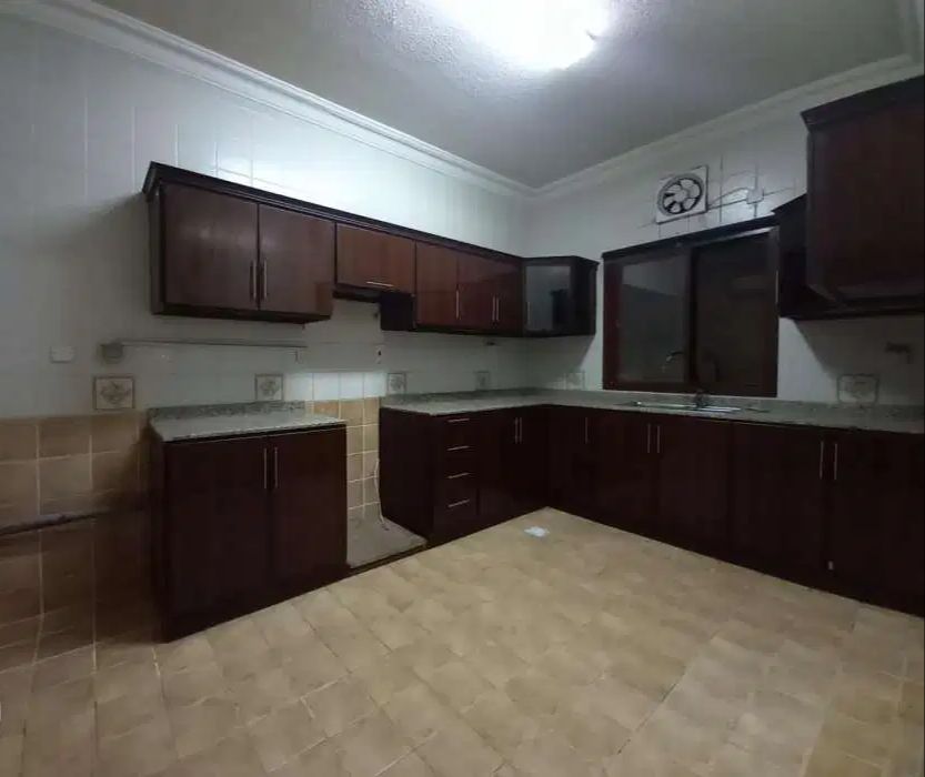 Residential Property 3 Bedrooms U/F Standalone Villa  for rent in Al-Thumama , Doha-Qatar #10655 - 5  image 