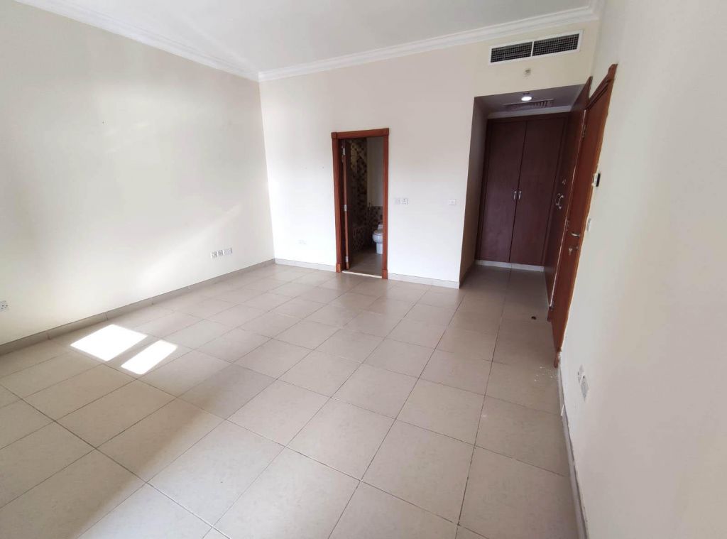 Residential Property 1 Bedroom S/F Apartment  for rent in The-Pearl-Qatar , Doha-Qatar #12172 - 1  image 