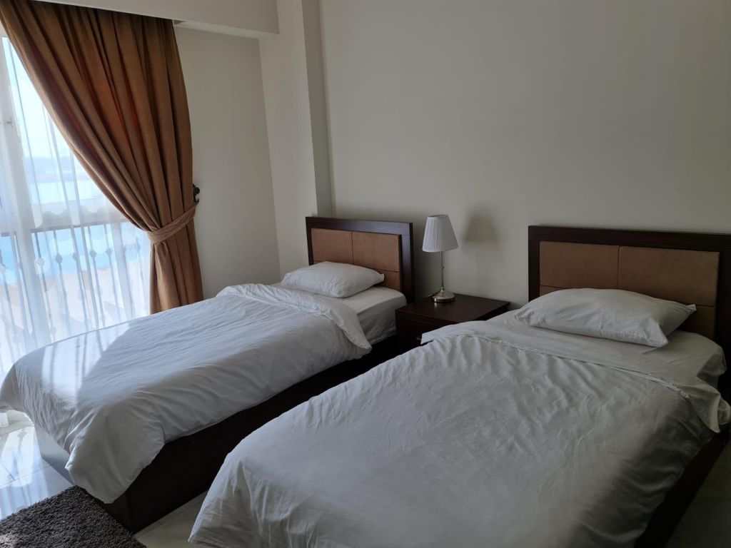 Residential Property 2 Bedrooms F/F Apartment  for rent in The-Pearl-Qatar , Doha-Qatar #14358 - 2  image 