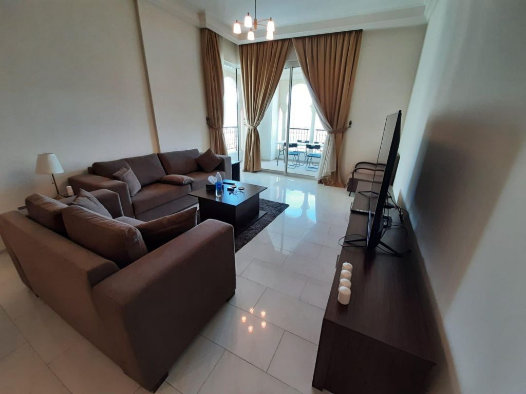 Residential Property 1 Bedroom F/F Apartment  for rent in The-Pearl-Qatar , Doha-Qatar #14387 - 1  image 