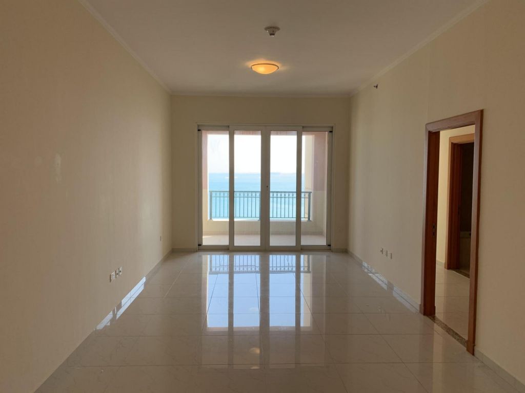 Residential Property 2 Bedrooms S/F Apartment  for rent in The-Pearl-Qatar , Doha-Qatar #14533 - 1  image 