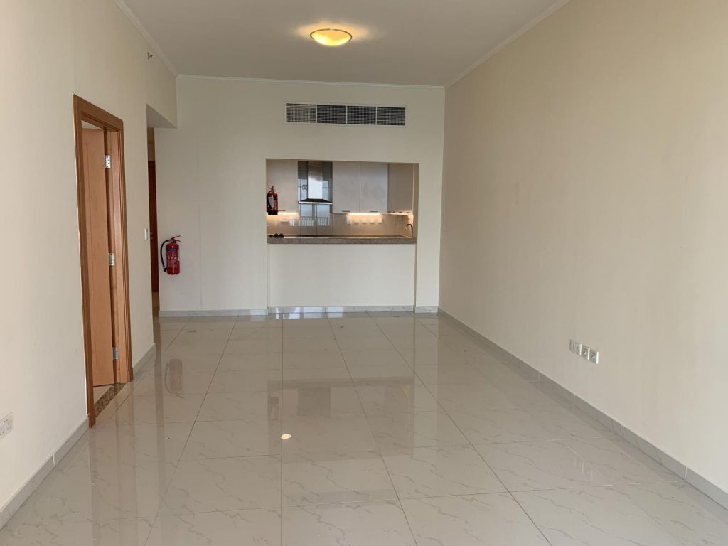 Residential Property 2 Bedrooms S/F Apartment  for rent in The-Pearl-Qatar , Doha-Qatar #14533 - 2  image 