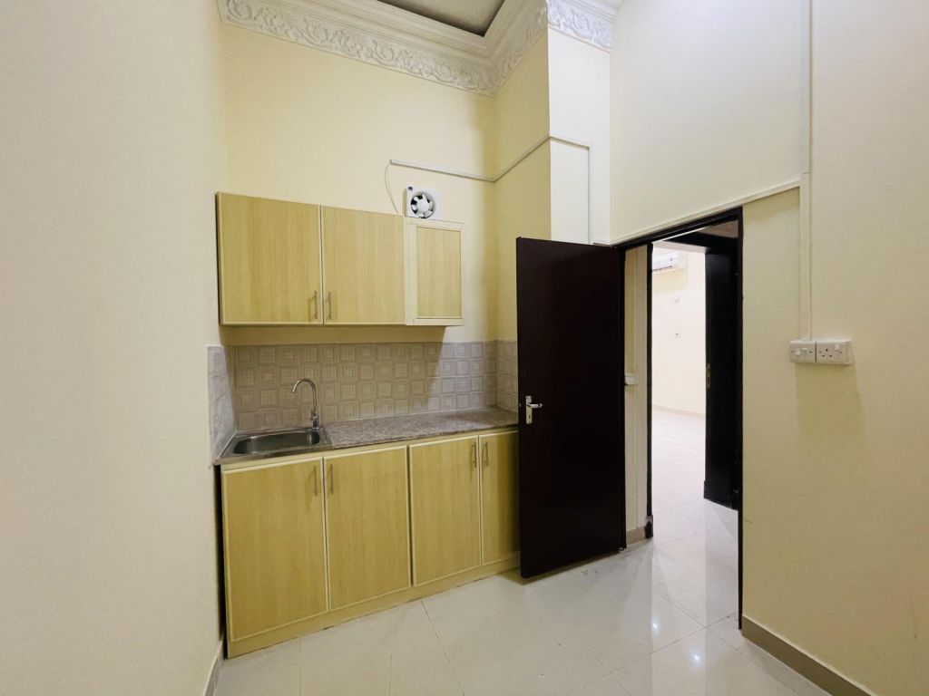 Residential Property Studio U/F Apartment  for rent in Al-Rayyan #14746 - 2  image 