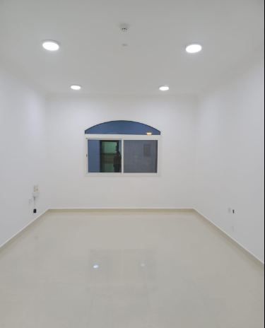 Residential Property 2 Bedrooms U/F Apartment  for rent in Al Wakrah #15081 - 1  image 