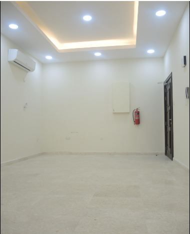 Residential Property 3 Bedrooms U/F Apartment  for rent in Al-Nasr , Doha-Qatar #15376 - 1  image 