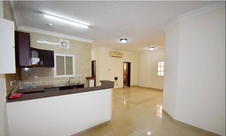 Residential Property 2 Bedrooms U/F Apartment  for rent in Al-Muntazah , Doha-Qatar #16396 - 1  image 