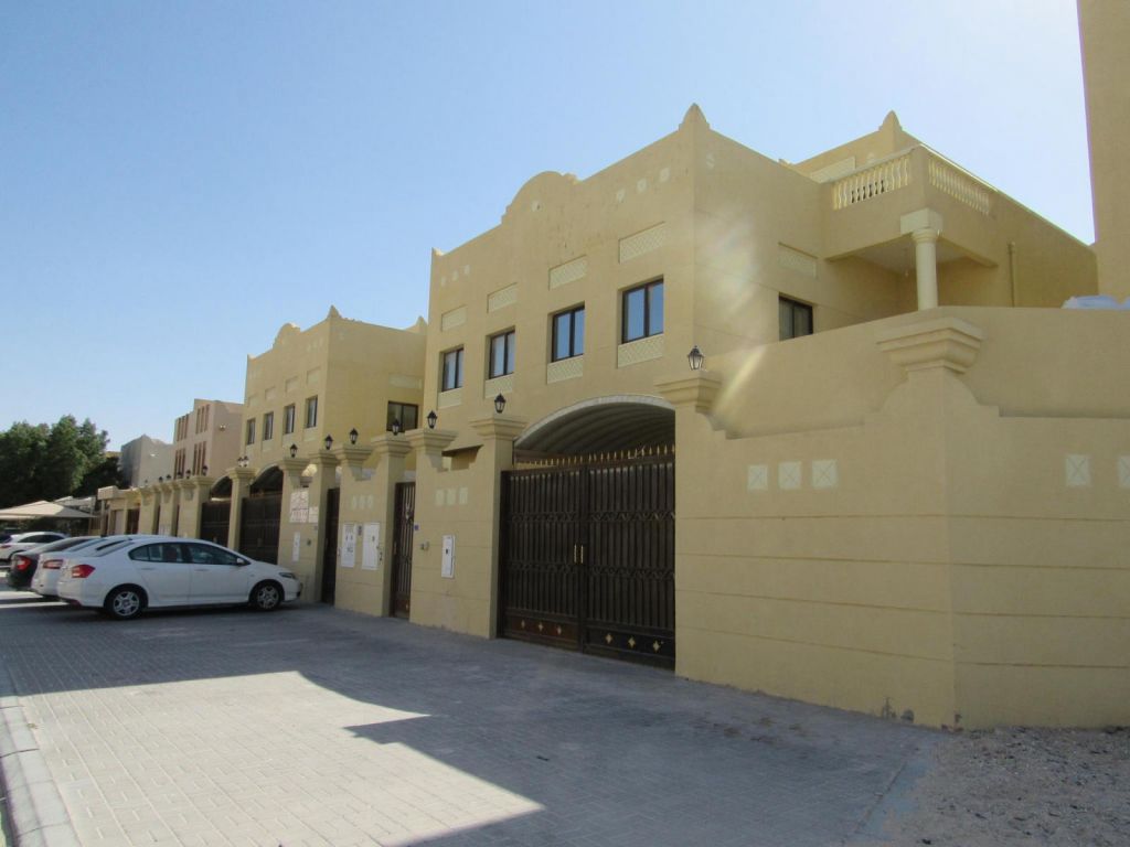 Residential Property 5 Bedrooms U/F Standalone Villa  for rent in Abu-Hamour , Doha-Qatar #16443 - 1  image 