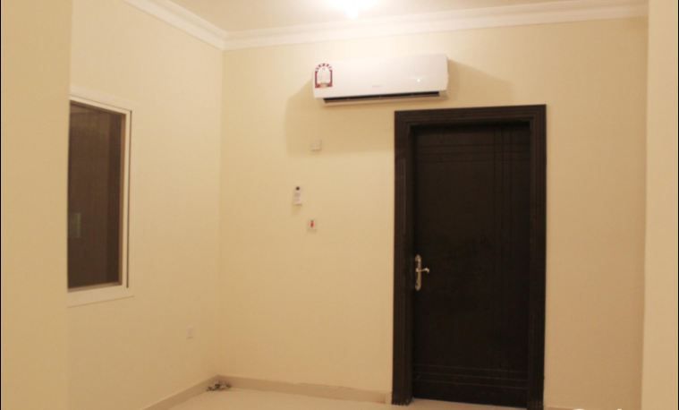 Residential Property 2 Bedrooms U/F Apartment  for rent in Umm-Ghuwailina , Doha-Qatar #16690 - 1  image 