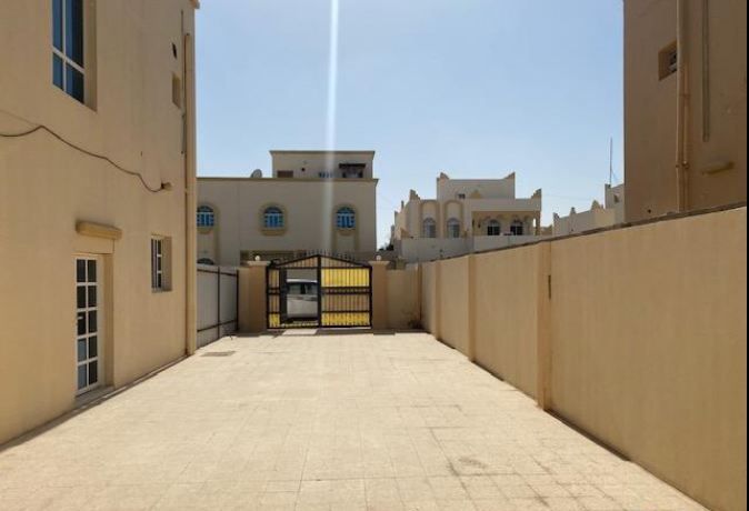 Residential Property 3 Bedrooms F/F Apartment  for rent in Al-Khor #16701 - 1  image 