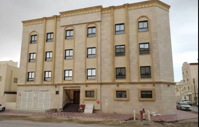 Residential Property 3 Bedrooms U/F Apartment  for rent in Al Wakrah #16733 - 1  image 