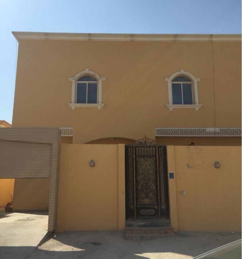 Residential Developed 6 Bedrooms U/F Villa in Compound  for sale in Al Wakrah #16890 - 1  image 