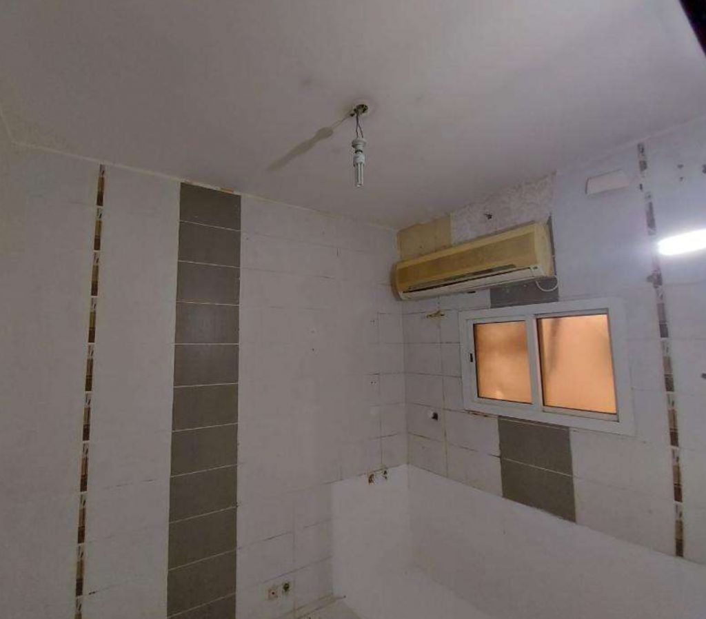Residential Property 1 Bedroom U/F Apartment  for rent in Fereej-Bin-Omran , Doha-Qatar #17419 - 1  image 