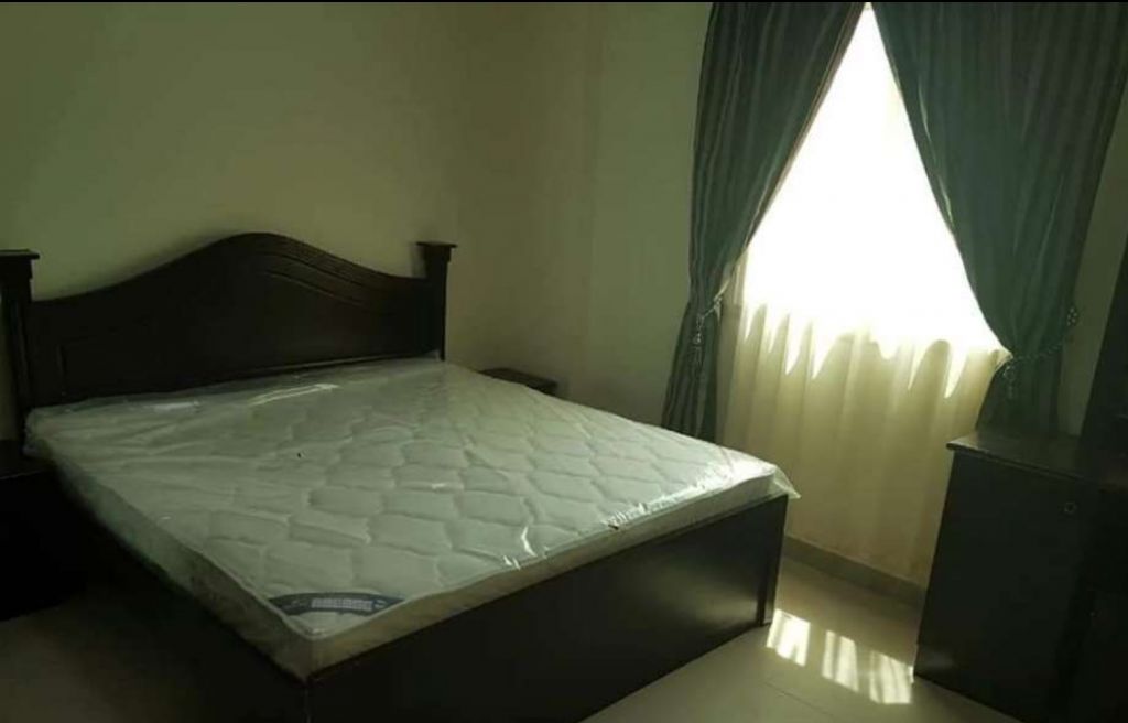 Residential Property 1 Bedroom F/F Apartment  for rent in Al-Sadd , Doha-Qatar #17504 - 2  image 