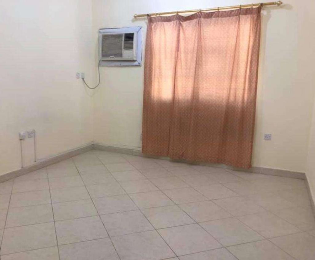 Residential Property 1 Bedroom U/F Apartment  for rent in Al-Maamoura , Doha-Qatar #17507 - 1  image 