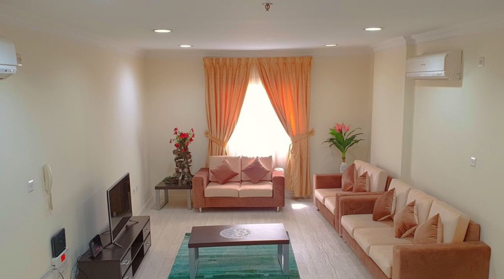Residential Property 2 Bedrooms F/F Apartment  for rent in Al-Salata , Doha-Qatar #17806 - 1  image 