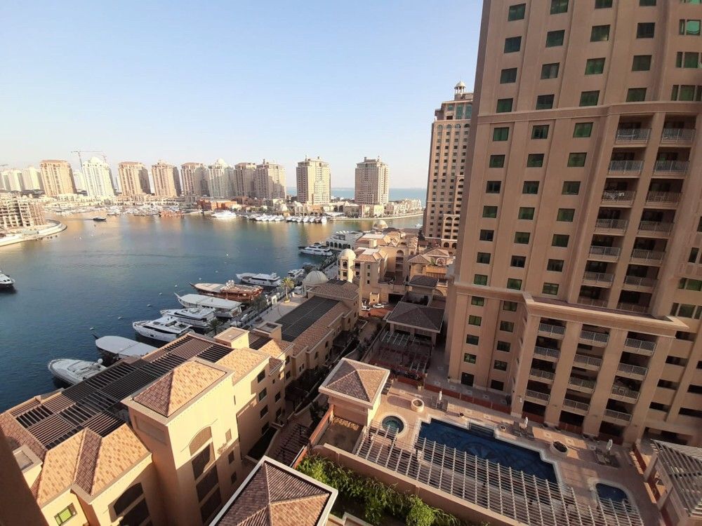 Residential Developed 1 Bedroom S/F Apartment  for sale in Lusail , Doha-Qatar #18623 - 1  image 