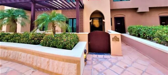 Residential Property 4+maid Bedrooms S/F Townhouse  for rent in The-Pearl-Qatar , Doha-Qatar #19396 - 1  image 