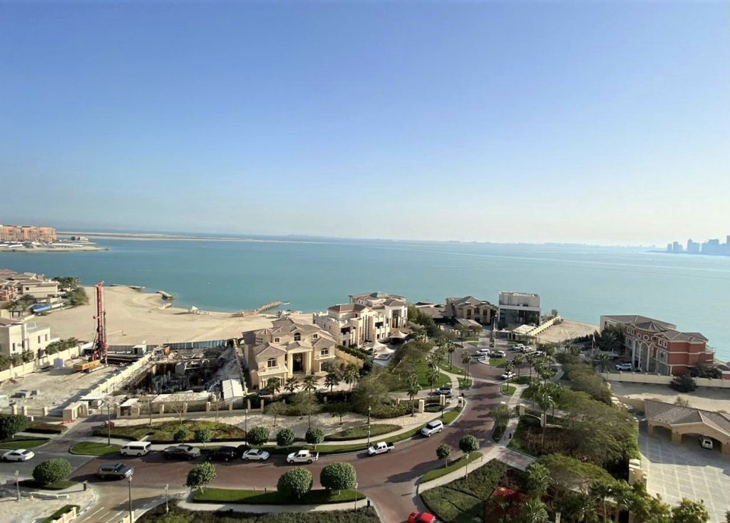 Residential Developed 2 Bedrooms U/F Apartment  for sale in Lusail , Doha-Qatar #19687 - 1  image 