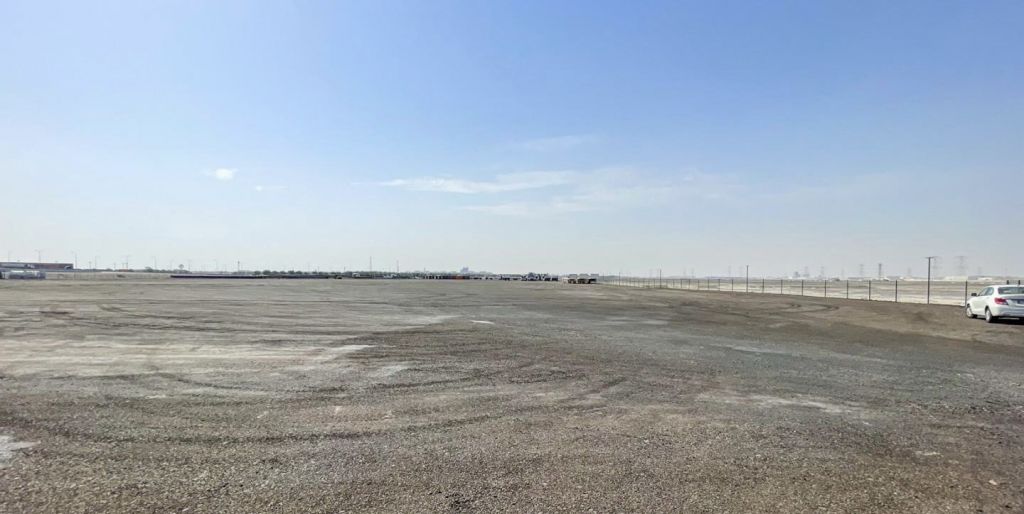 Commercial Land Commercial Land  for rent in Mesaimeer-Road , Doha-Qatar #20036 - 1  image 