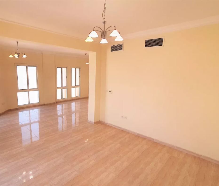 Residential Property 2 Bedrooms U/F Apartment  for rent in Umm-Ghuwailina , Doha-Qatar #20415 - 1  image 