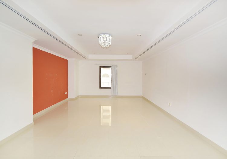Residential Developed 1 Bedroom S/F Apartment  for sale in The-Pearl-Qatar , Doha-Qatar #20491 - 1  image 