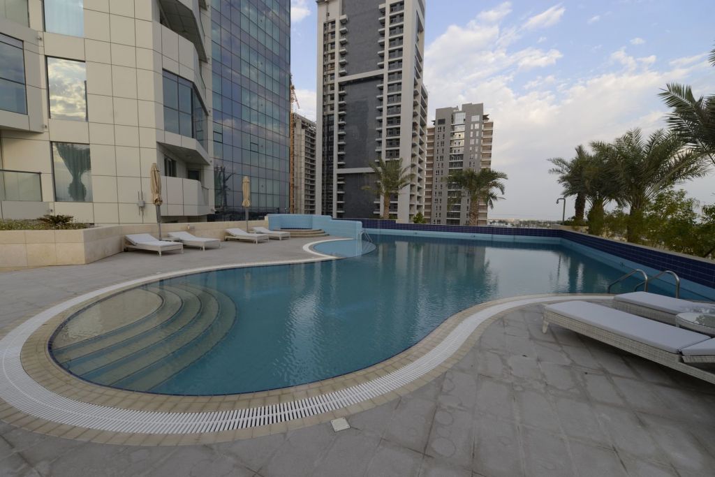 Residential Developed 2 Bedrooms F/F Apartment  for sale in Doha-Qatar #20883 - 1  image 