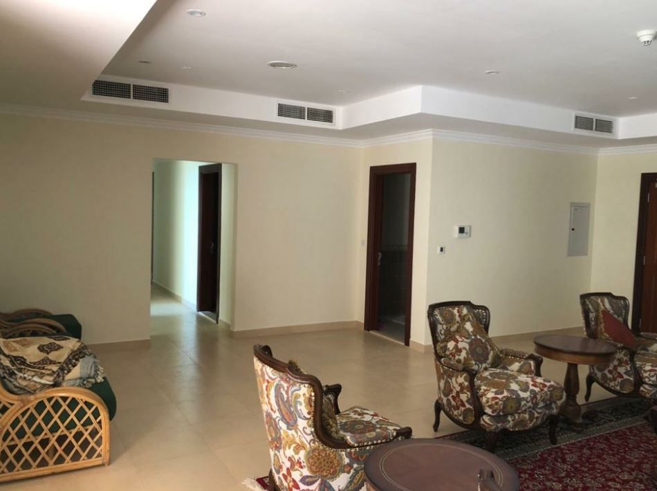 Residential Property 5 Bedrooms F/F Duplex  for rent in The-Pearl-Qatar , Doha-Qatar #21076 - 1  image 