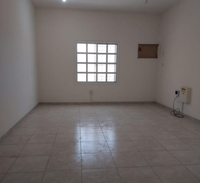 Residential Property 4 Bedrooms U/F Apartment  for rent in Madinat-Khalifa , Doha-Qatar #21105 - 1  image 