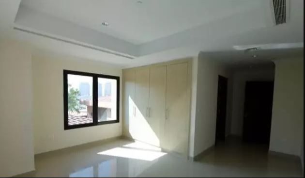 Mixed Use Developed 2 Bedrooms S/F Hotel Apartments  for sale in The-Pearl-Qatar , Doha-Qatar #21522 - 1  image 