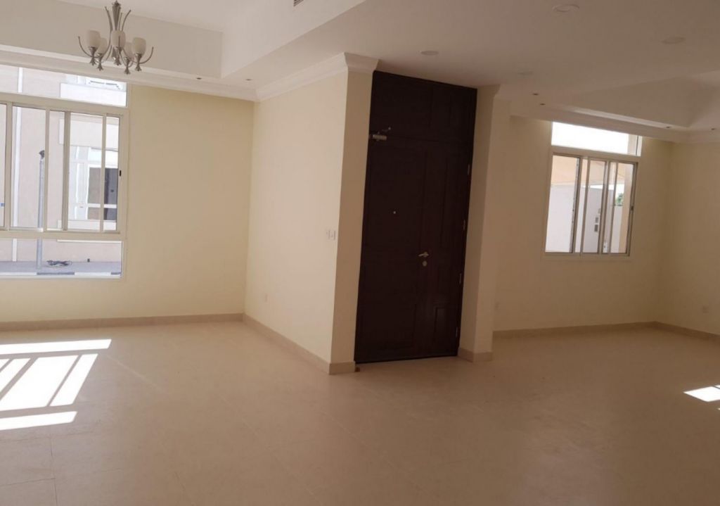 Mixed Use Developed 7+ Bedrooms U/F Compound  for sale in Gharrafat-Al-Rayyan , Al-Rayyan-Municipality #21568 - 1  image 