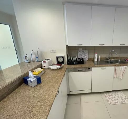 Residential Property 1 Bedroom F/F Apartment  for rent in The-Pearl-Qatar , Doha-Qatar #22528 - 2  image 