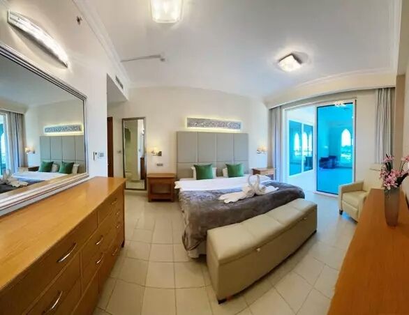Residential Property 2 Bedrooms F/F Apartment  for rent in The-Pearl-Qatar , Doha-Qatar #22552 - 4  image 