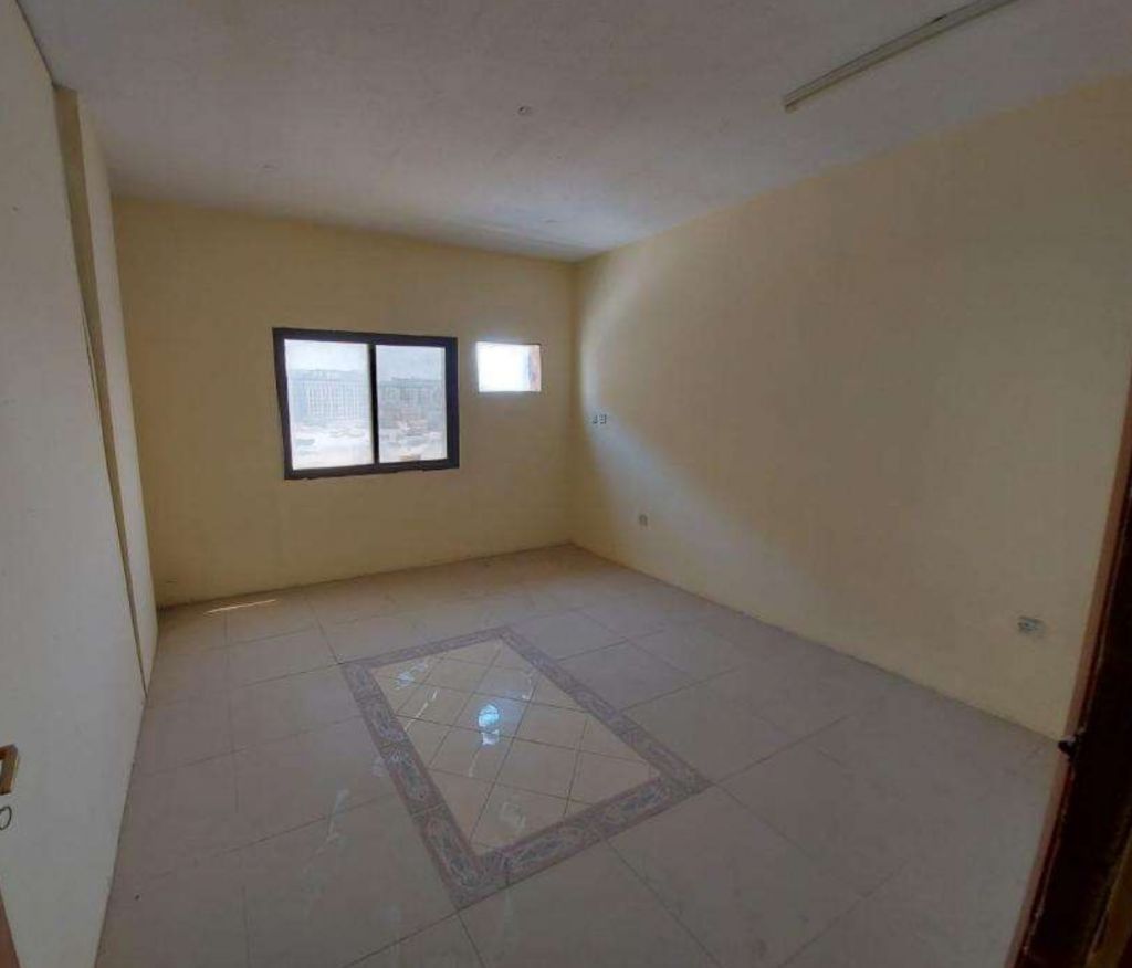 Residential Property 3 Bedrooms U/F Apartment  for rent in Mushaireb , Doha-Qatar #22731 - 1  image 