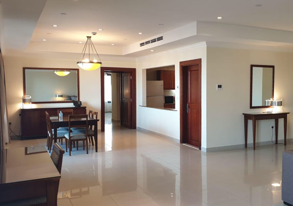 Residential Property 2 Bedrooms F/F Apartment  for rent in The-Pearl-Qatar , Doha-Qatar #22810 - 1  image 