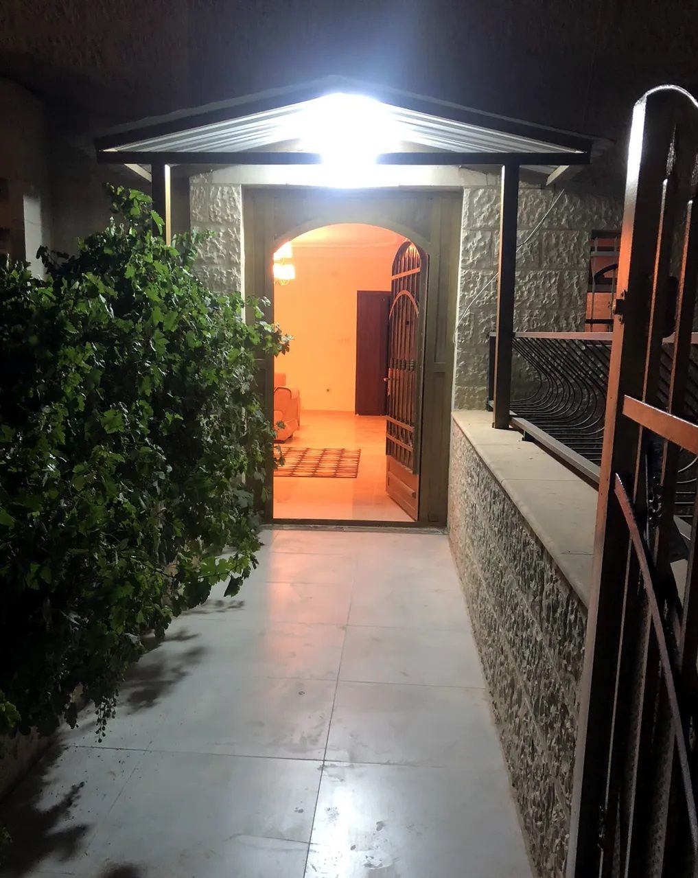 Residential Property 3 Bedrooms F/F Apartment  for rent in Shafa-Badran , Amman , Amman-Governorate #26298 - 1  image 
