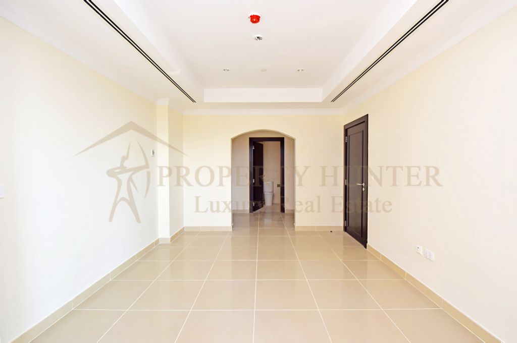 Residential Developed 1 Bedroom S/F Apartment  for sale in The-Pearl-Qatar , Doha-Qatar #26633 - 7  image 